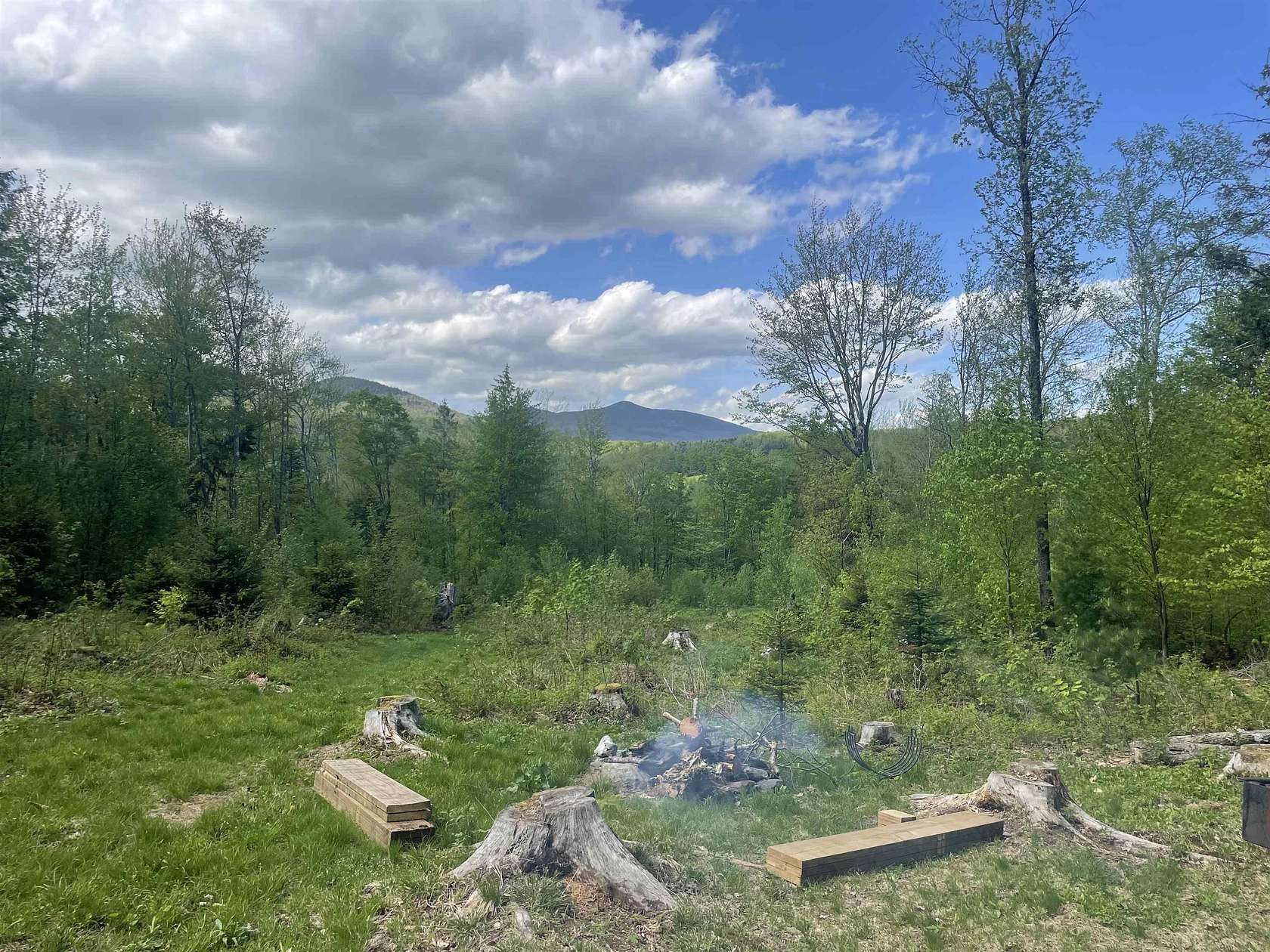 3.2 Acres of Residential Land for Sale in Middlesex, Vermont