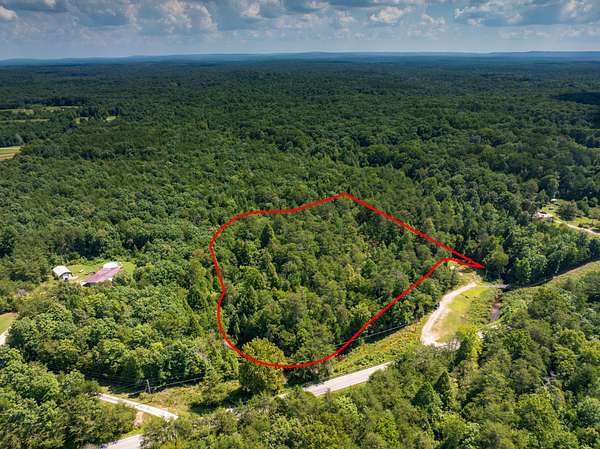 4 Acres of Residential Land for Sale in Beersheba Springs, Tennessee