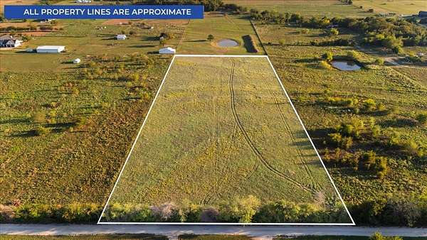 4.82 Acres of Residential Land for Sale in Wills Point, Texas