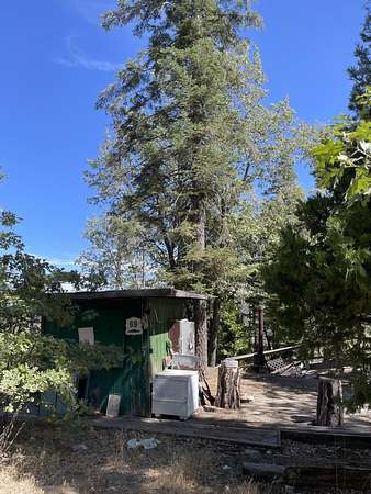 0.29 Acres of Land for Sale in Camp Nelson, California