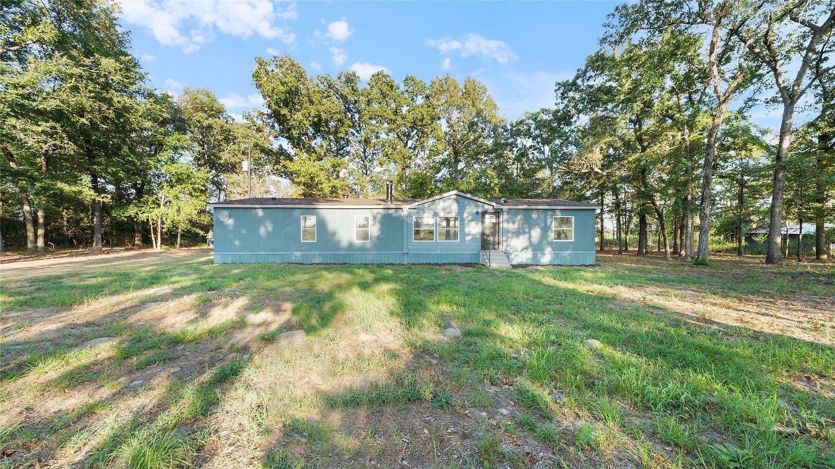 2 Acres of Land with Home for Sale in Athens, Texas
