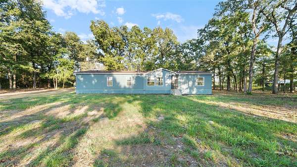 2 Acres of Land with Home for Sale in Athens, Texas