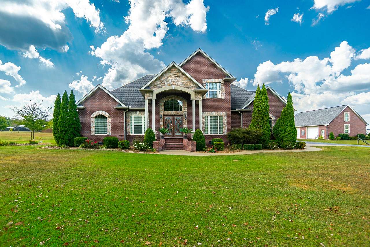 5 Acres of Land with Home for Sale in Shelbyville, Tennessee