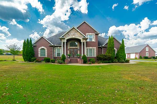 5 Acres of Land with Home for Sale in Shelbyville, Tennessee