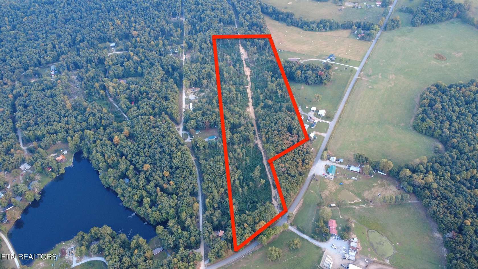 16.6 Acres of Land for Sale in Crossville, Tennessee