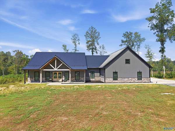 7.6 Acres of Land with Home for Sale in Guntersville, Alabama