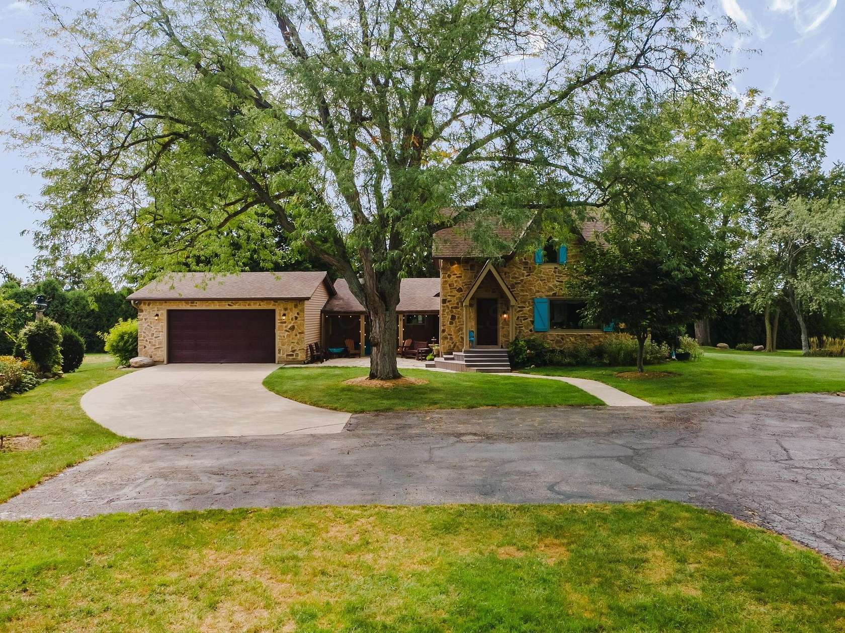 12 Acres of Land with Home for Sale in Marion, Ohio