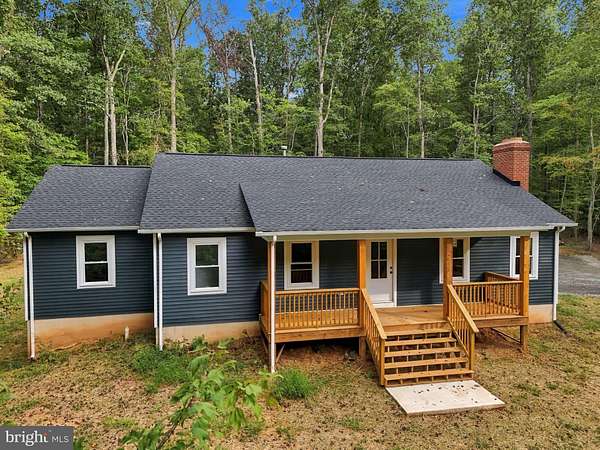 4.39 Acres of Land with Home for Sale in Amissville, Virginia