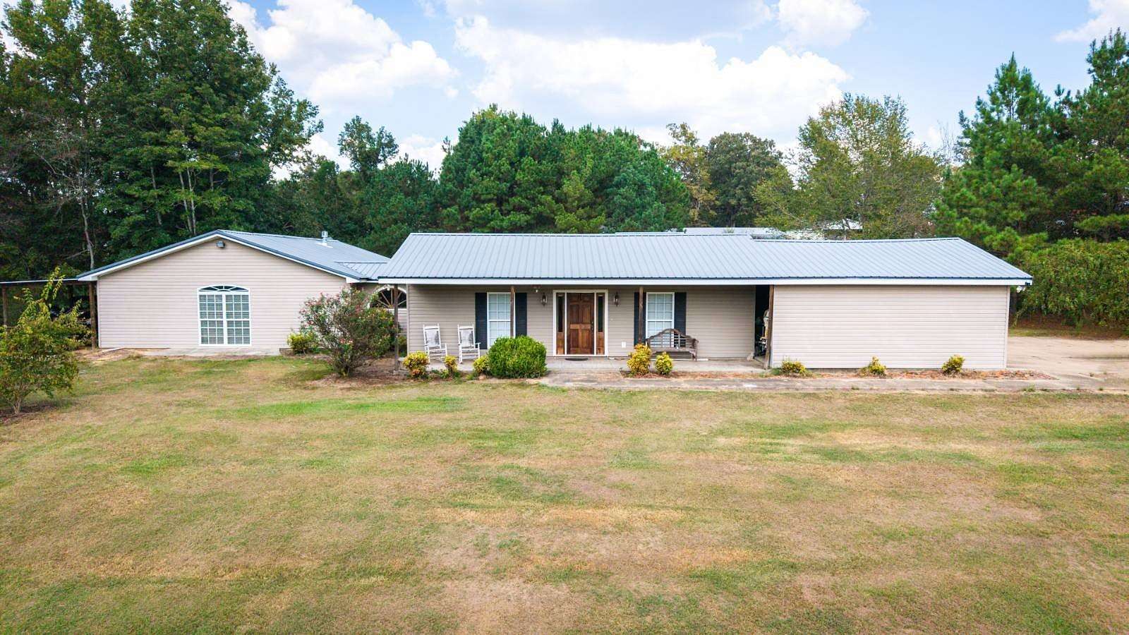 6.68 Acres of Land with Home for Sale in Reform, Alabama