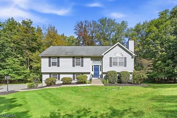 48.3 Acres of Recreational Land with Home for Sale in Vernon Township, New Jersey