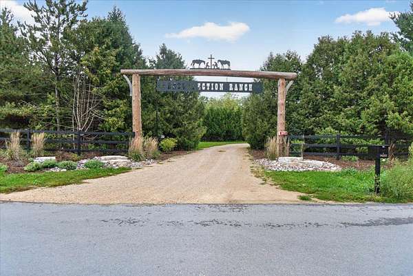 61.1 Acres of Agricultural Land with Home for Sale in Orfordville, Wisconsin