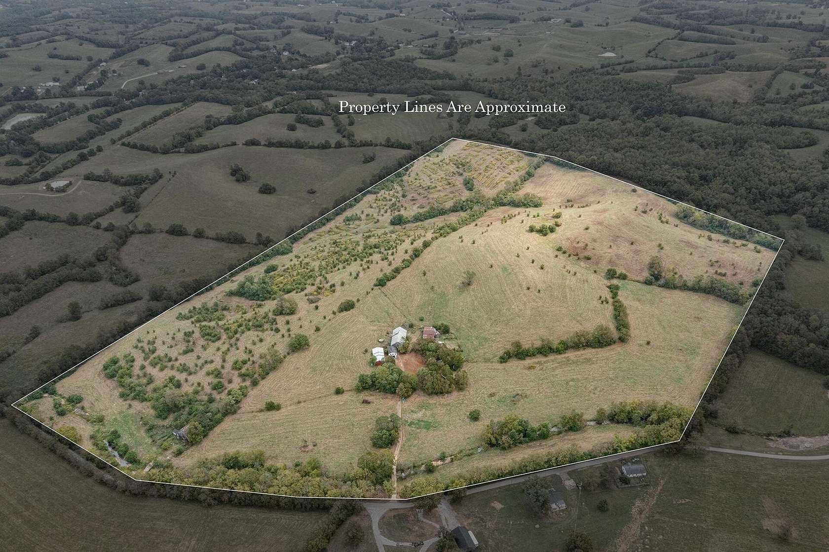 83 Acres of Land with Home for Sale in Paris, Kentucky