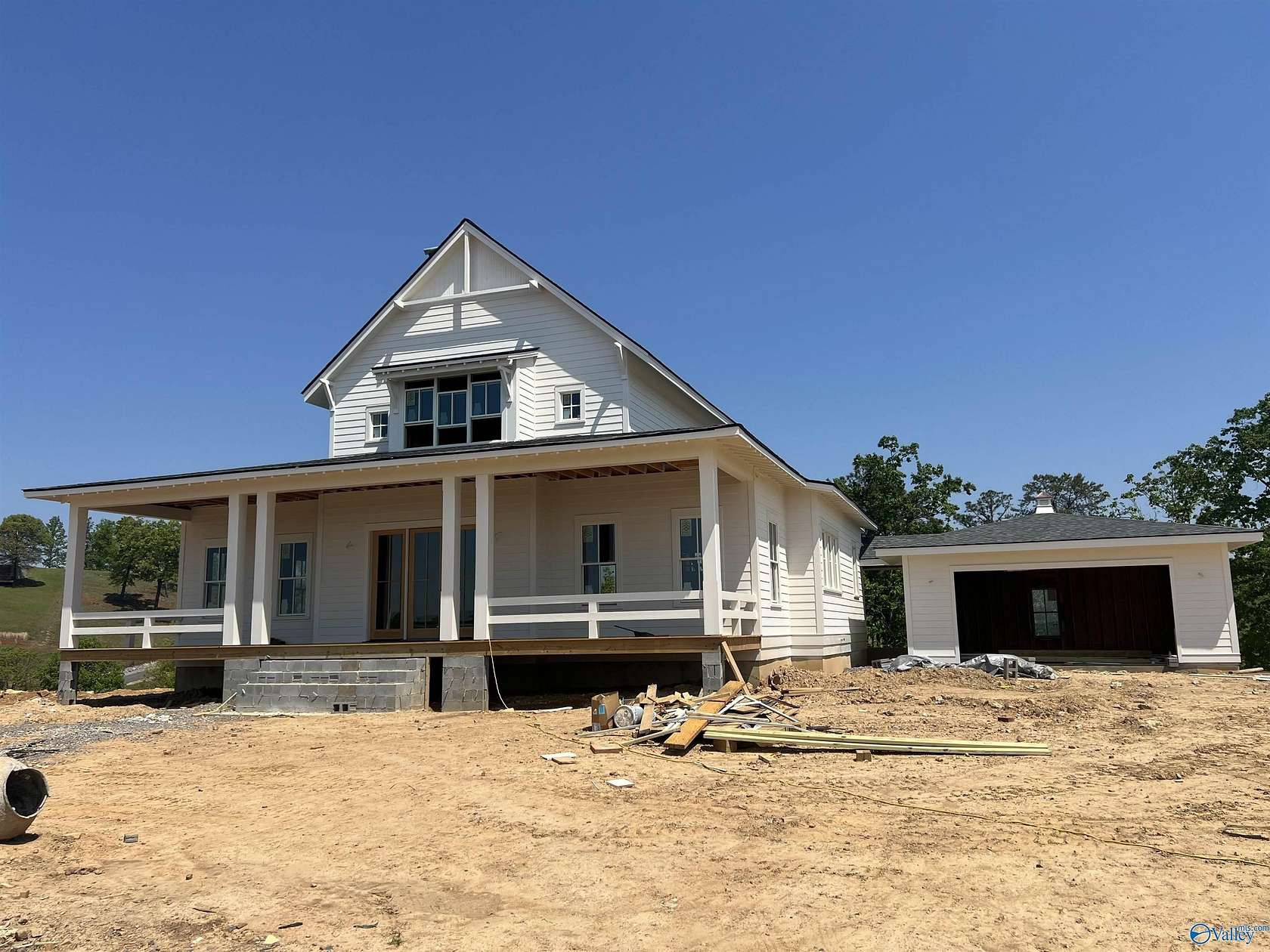 1.9 Acres of Land with Home for Sale in Cedar Bluff, Alabama