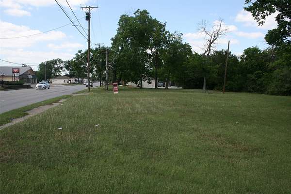 1 Acre of Commercial Land for Sale in Kaufman, Texas