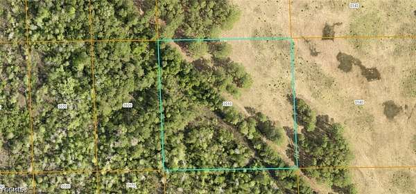2.5 Acres of Land for Sale in DeLand, Florida