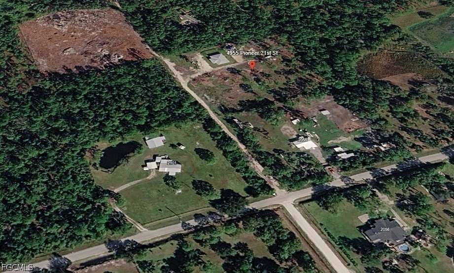 2.5 Acres of Residential Land for Sale in Clewiston, Florida