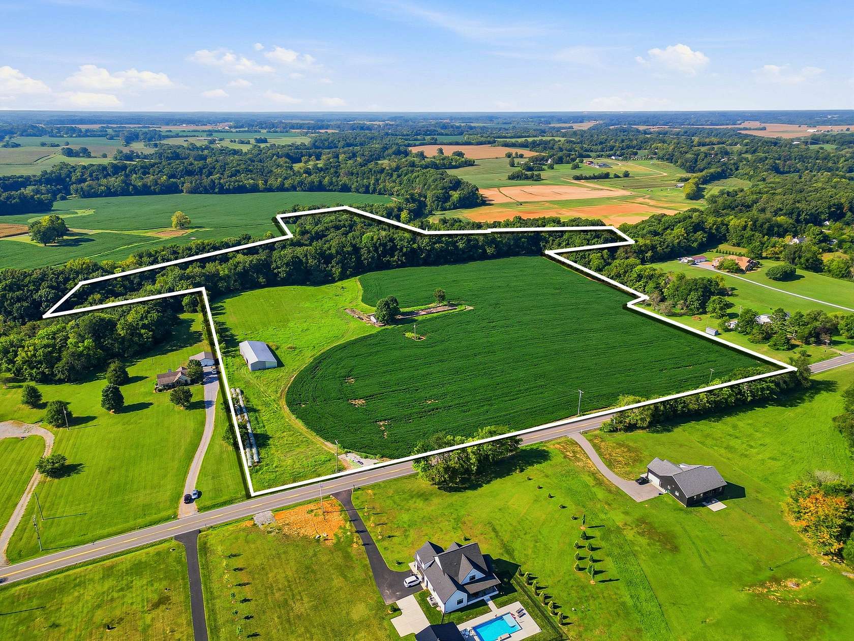 37.3 Acres of Land for Sale in Orlinda, Tennessee