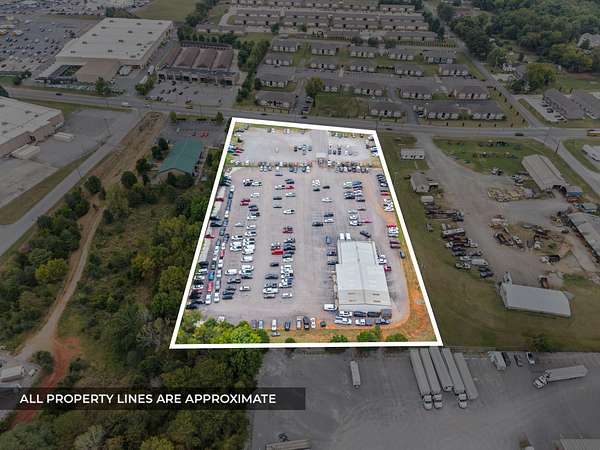 5 Acres of Commercial Land for Sale in Clarksville, Tennessee