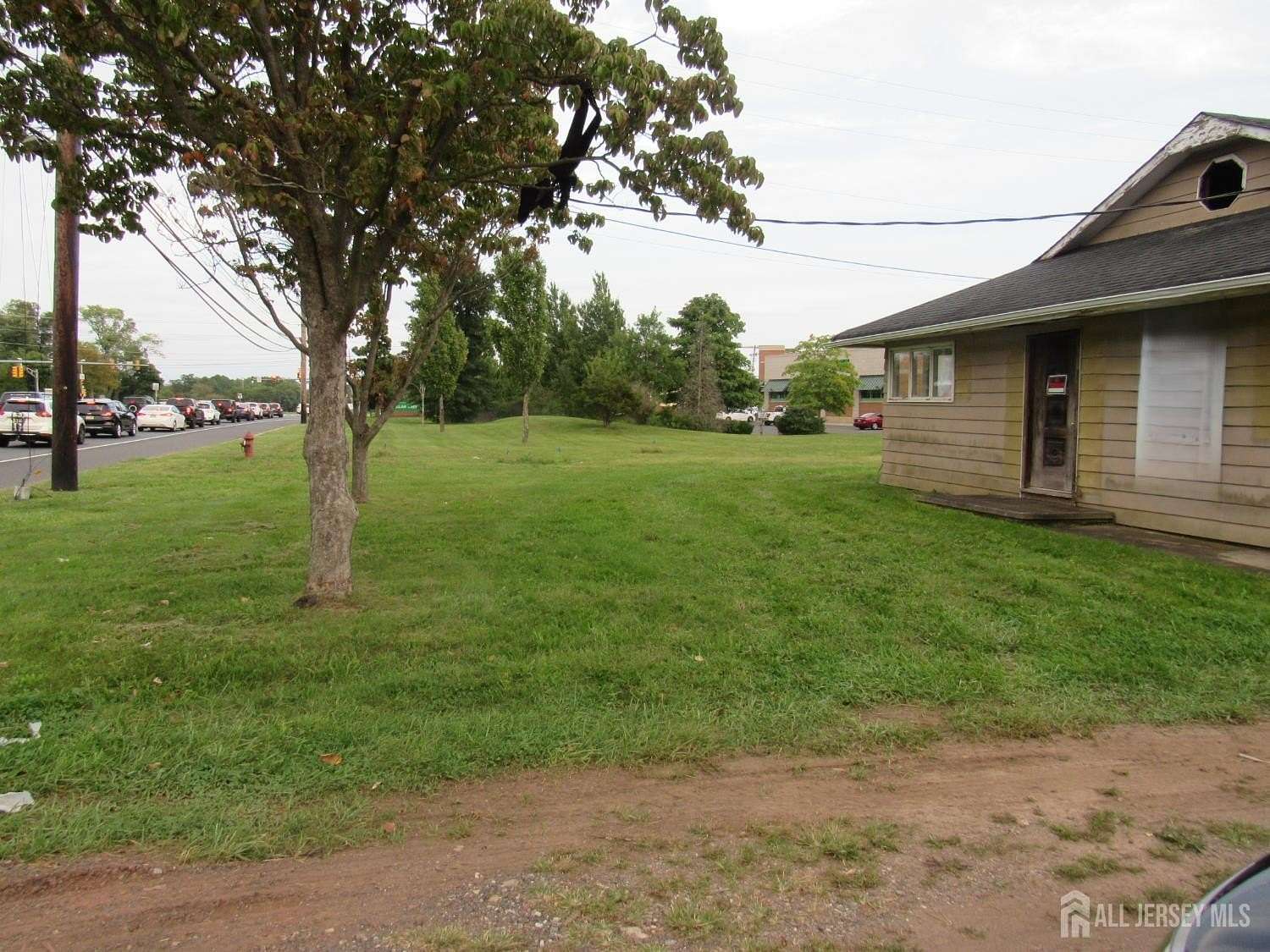 3 Acres of Improved Commercial Land for Lease in Manalapan, New Jersey