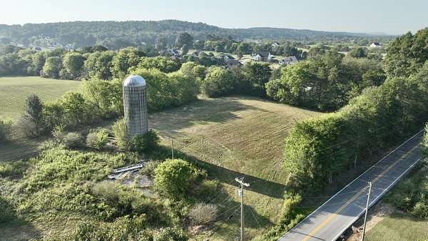 53.6 Acres of Agricultural & Residential Land for Sale in Cleveland, Tennessee