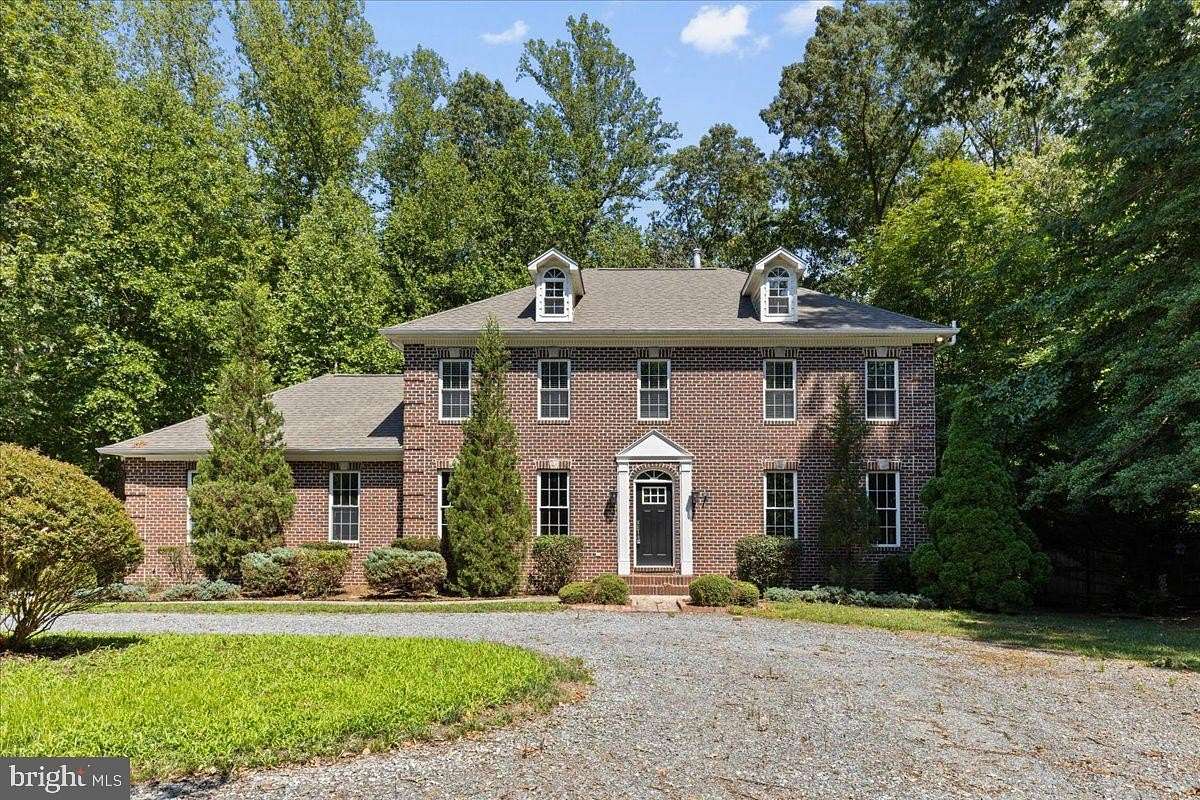 2.13 Acres of Land with Home for Lease in Mechanicsville, Maryland
