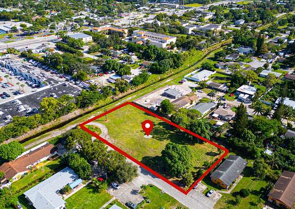 0.91 Acres of Residential Land for Sale in Lake Worth Beach, Florida