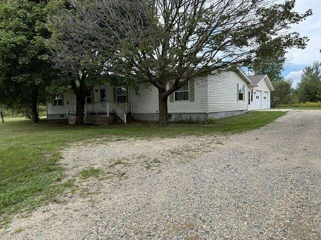 10.1 Acres of Land with Home for Sale in Lakeview, Michigan