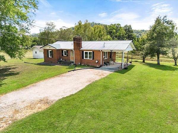 12.3 Acres of Improved Land for Sale in Williamsburg, Kentucky
