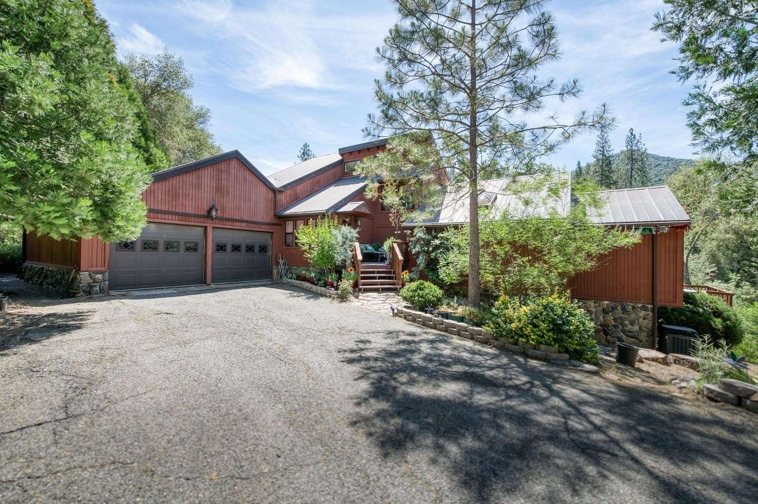 2.37 Acres of Land with Home for Sale in Oakhurst, California