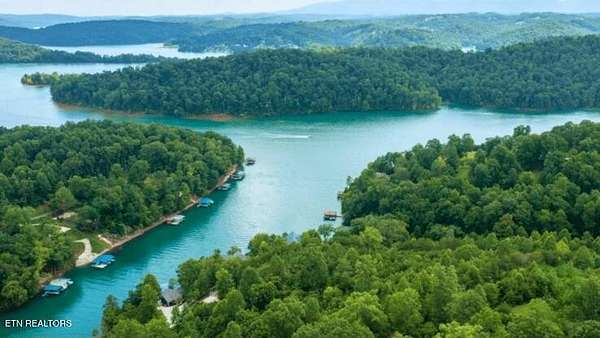 19.2 Acres of Recreational & Residential Land for Sale in La Follette, Tennessee