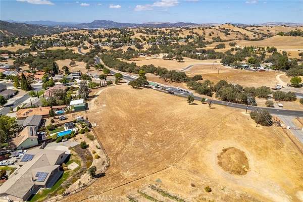 2.17 Acres of Residential Land for Sale in Paso Robles, California