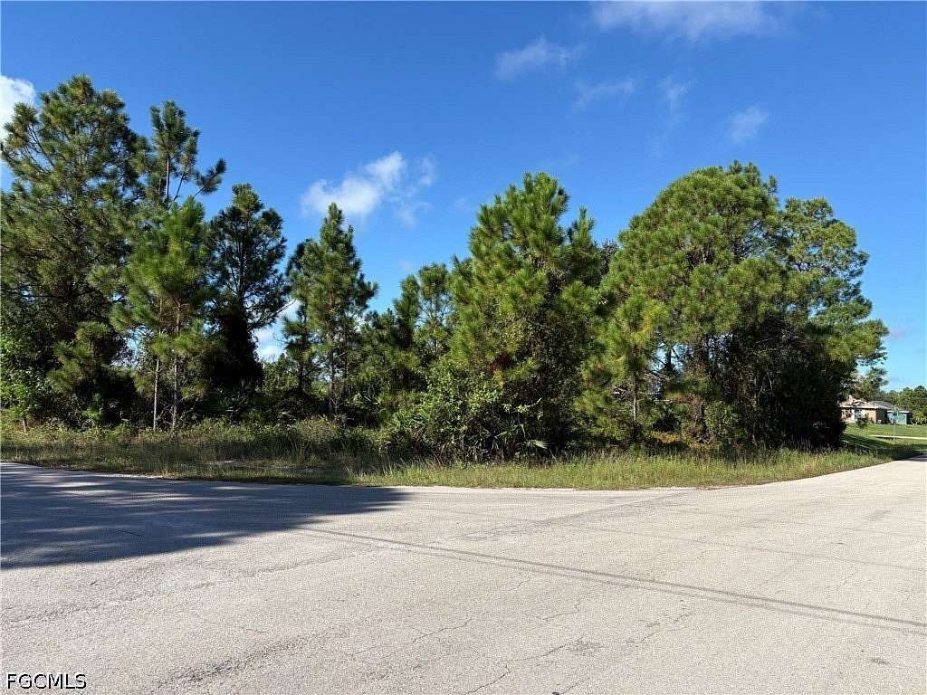 0.5 Acres of Residential Land for Sale in Lehigh Acres, Florida