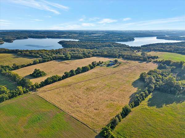 35 Acres of Agricultural & Residential Land for Sale in Aldrich, Missouri
