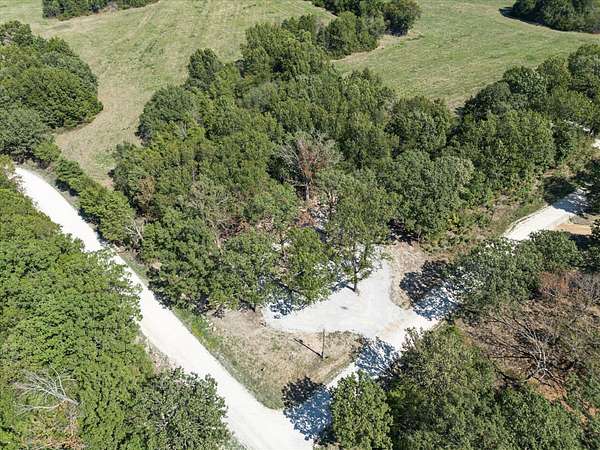0.33 Acres of Land for Sale in Pittsburg, Missouri