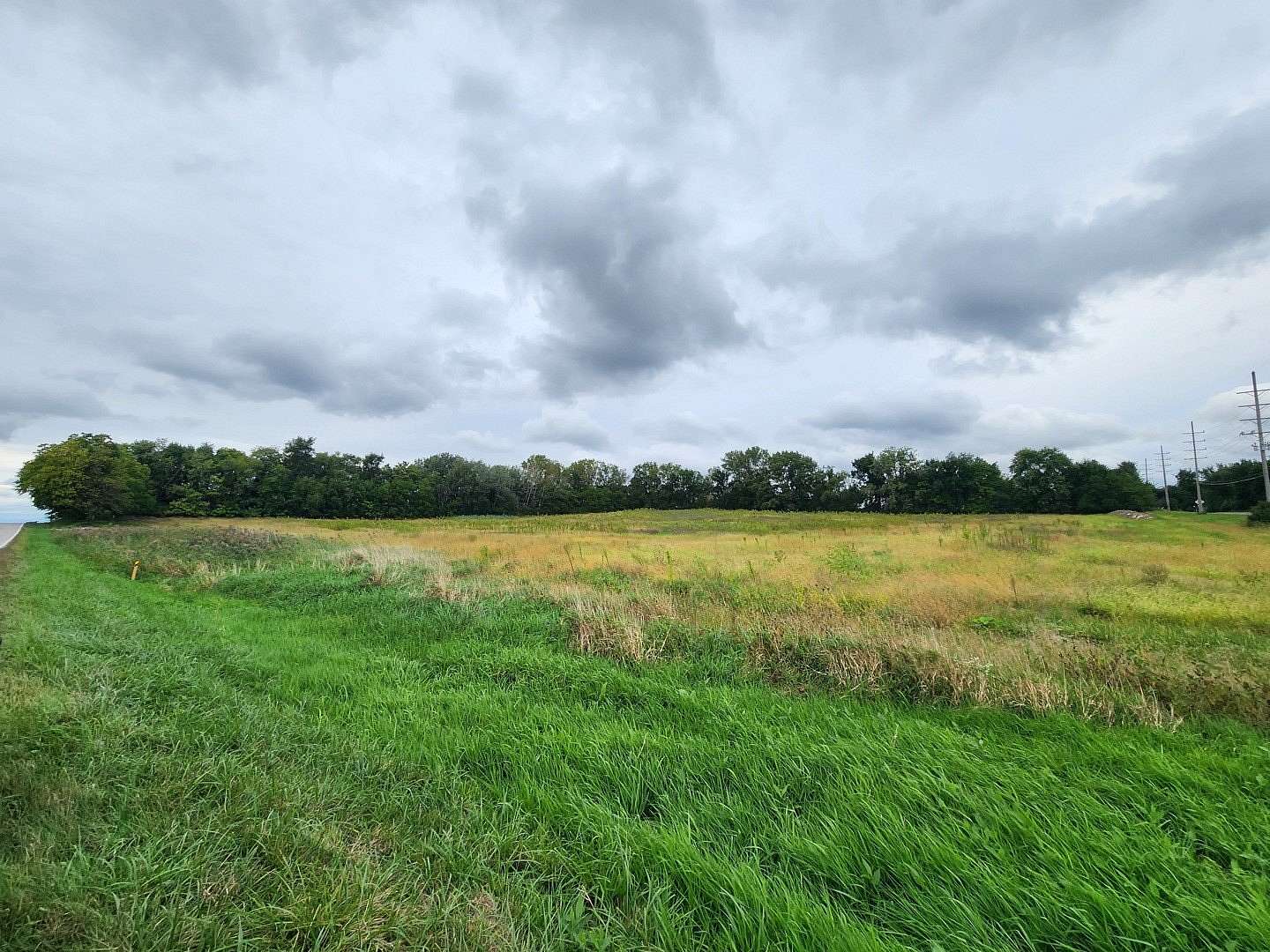 9 Acres of Land for Sale in Maple Park, Illinois