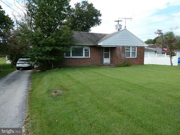 17.8 Acres of Land with Home for Sale in Williamstown, New Jersey