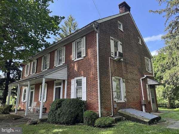 23.5 Acres of Land with Home for Auction in Gordonville, Pennsylvania