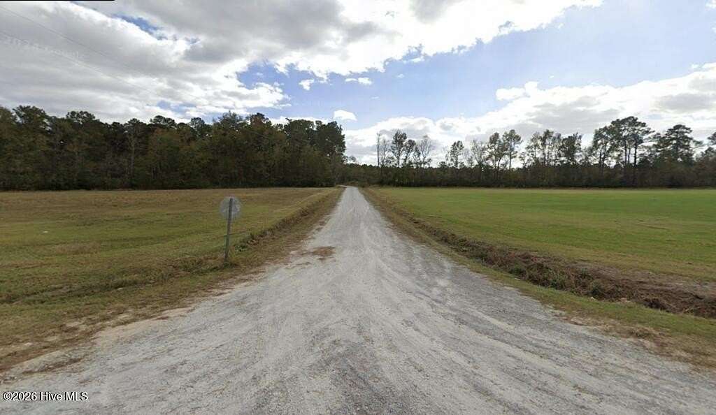 8 Acres of Residential Land for Sale in Bladenboro, North Carolina