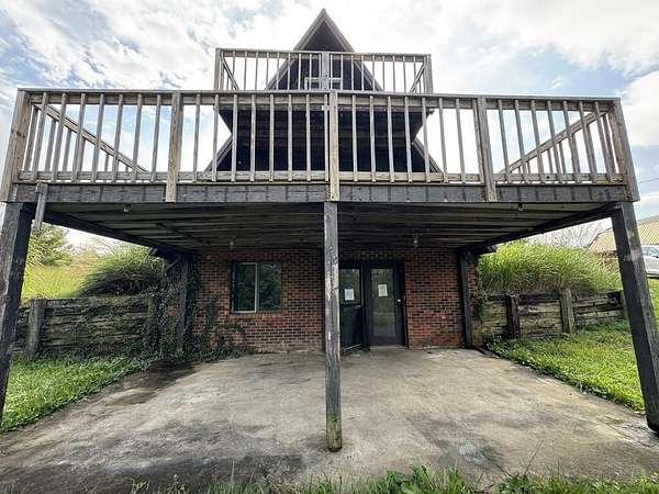 30 Acres of Recreational Land with Home for Sale in South Shore, Kentucky