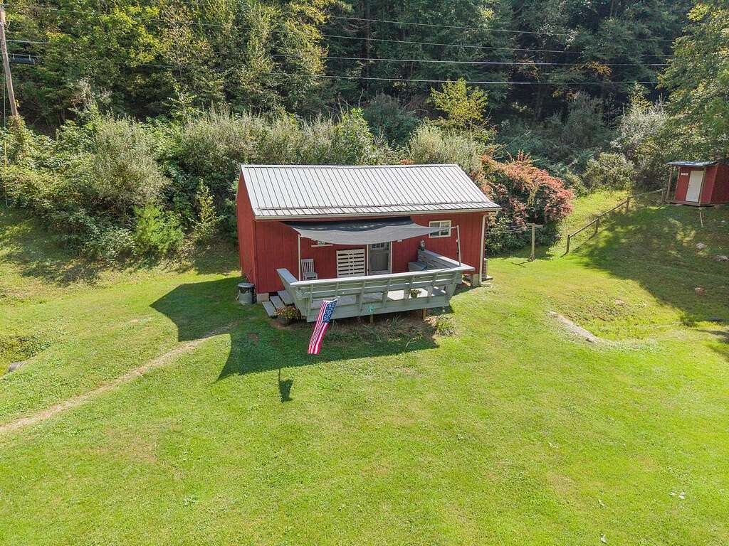 24.9 Acres of Improved Mixed-Use Land for Sale in Ceres, Virginia