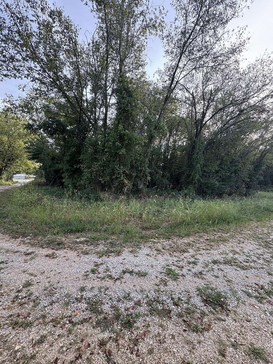 0.34 Acres of Land for Sale in Couch, Missouri