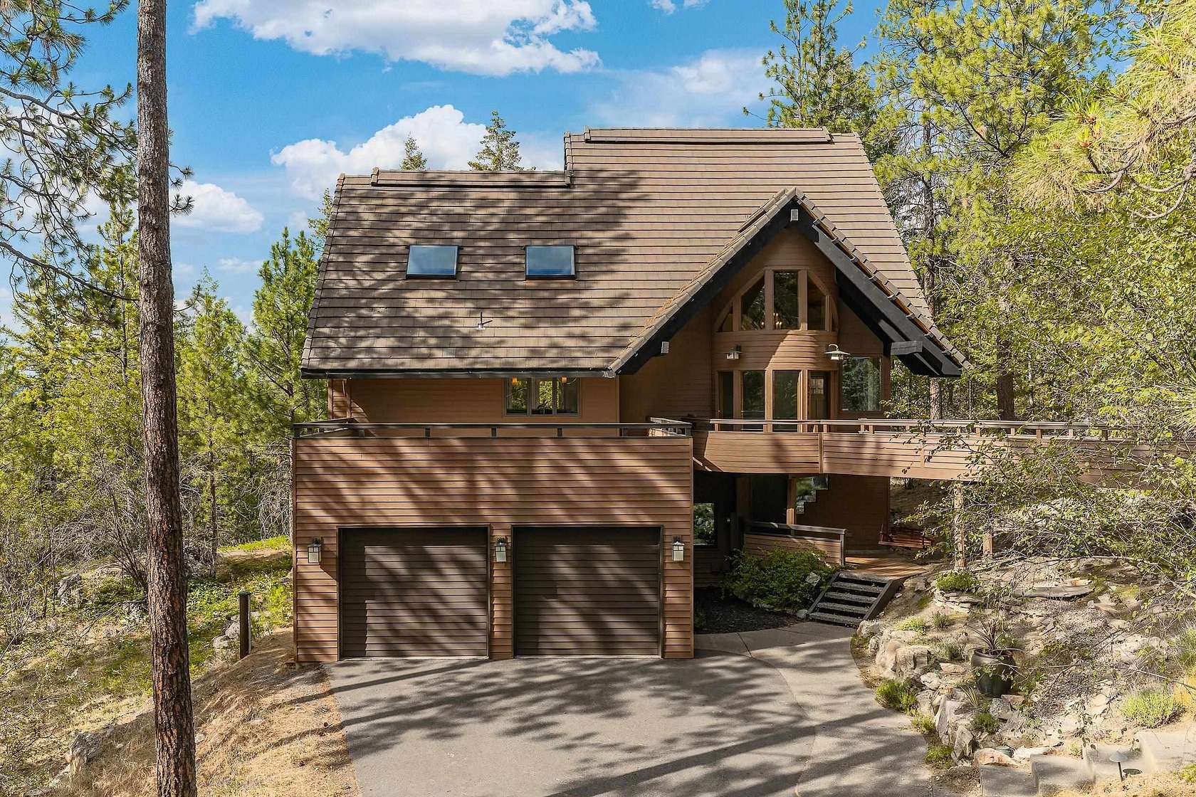 5 Acres of Land with Home for Sale in Spokane, Washington