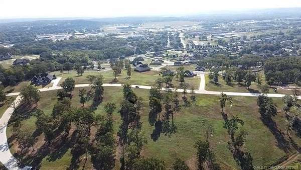 0.71 Acres of Residential Land for Sale in Tahlequah, Oklahoma