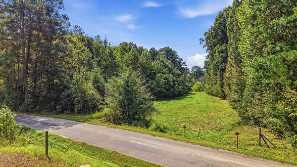 2 Acres of Residential Land for Sale in Calhoun, Tennessee