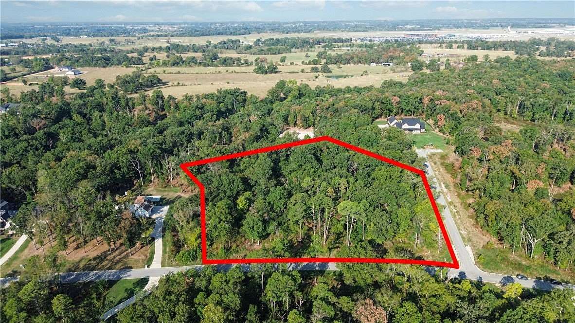 5 Acres of Residential Land for Sale in Bentonville, Arkansas