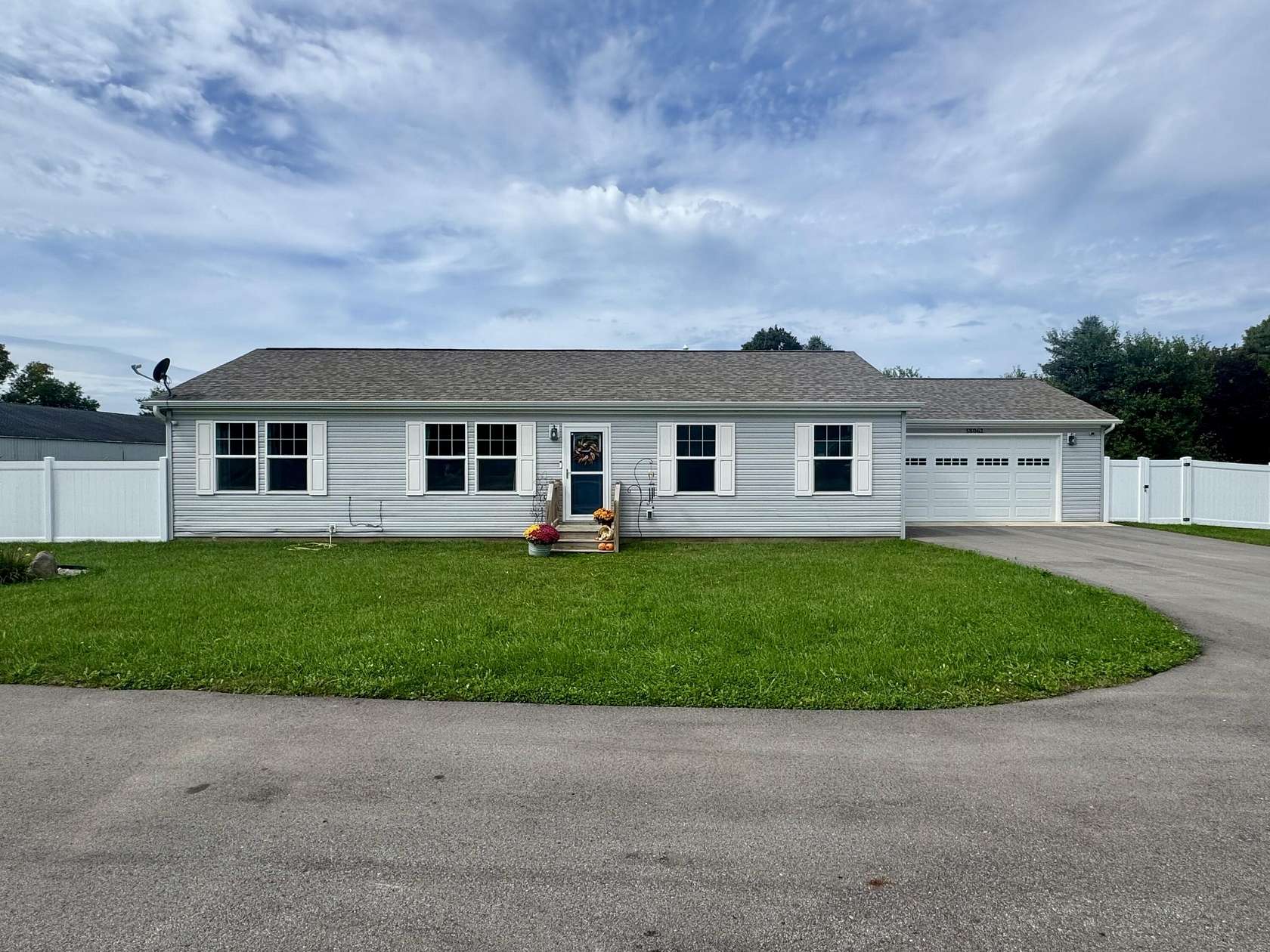 1.53 Acres of Land with Home for Sale in Dowagiac, Michigan