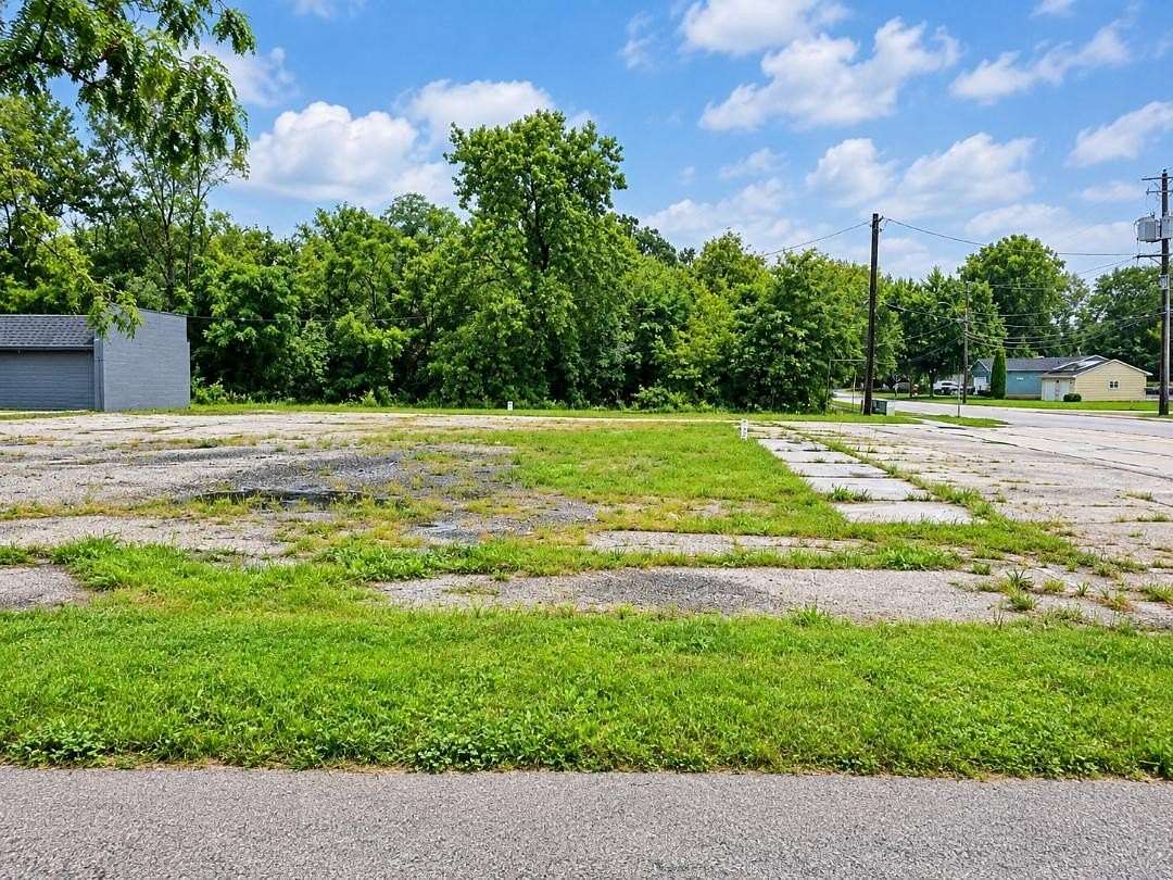 0.58 Acres of Commercial Land for Sale in Beach Park, Illinois