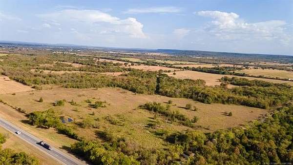 123 Acres of Land for Sale in Checotah, Oklahoma