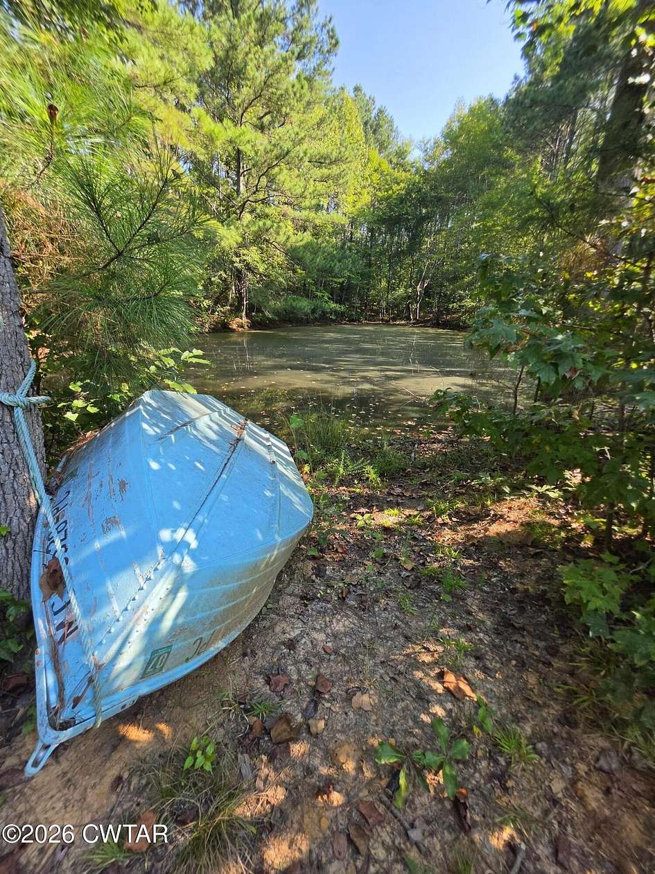 9.48 Acres of Residential Land for Sale in Camden, Tennessee