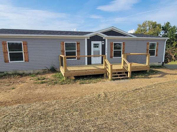 2 Acres of Land with Home for Sale in Richmond, Kentucky